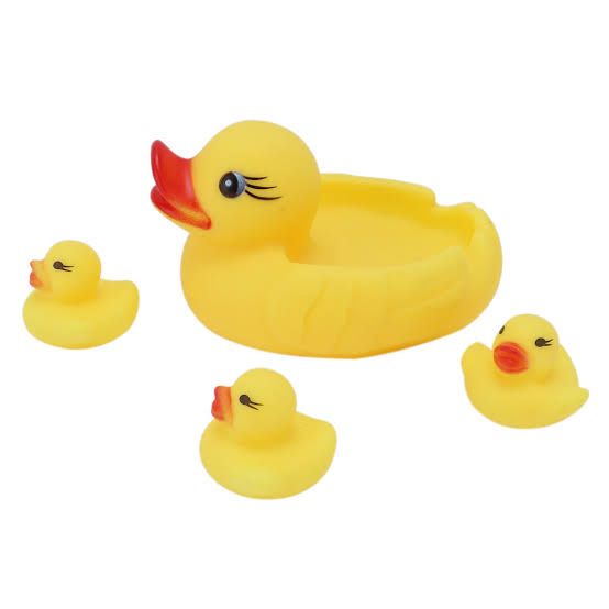 Cute Yellow Duck Family Set Baby Bathing Toys Pack of 4 Yellow Rubber Squeaky Lovely Ducklings