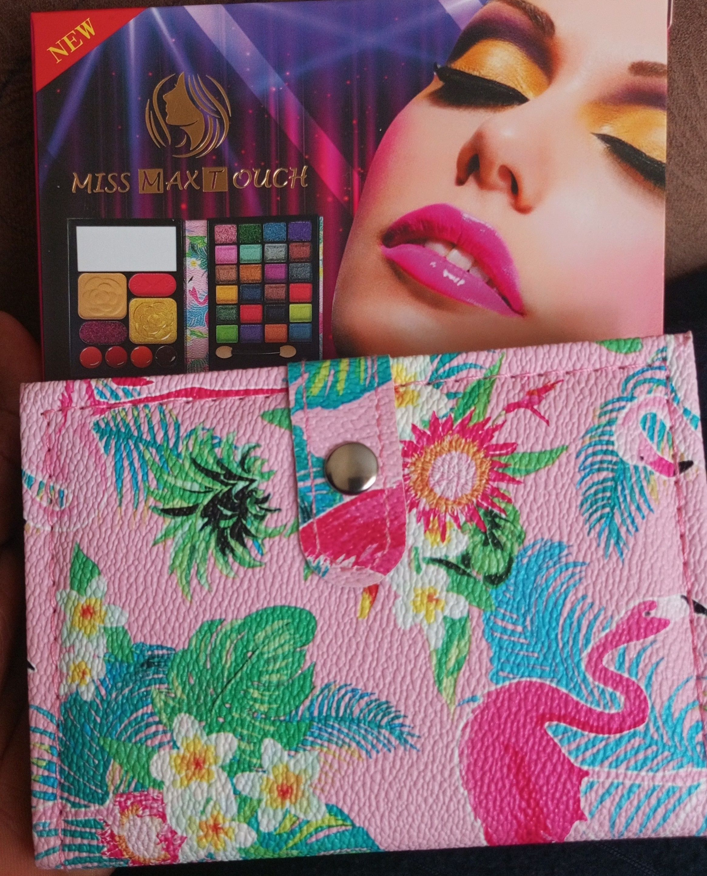 Fancy 24Colours Matte Eyeshadow Palette - Assorted with powder and blush