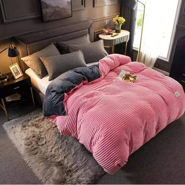 Luxury 6x6 Velvet Duvet – Super Warm, All-Season Must-Have!- ***No Bedsheets/Pillowcase***