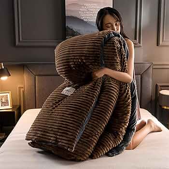 Luxury 6x6 Velvet Duvet – Super Warm, All-Season Must-Have!- ***No Bedsheets/Pillowcase***