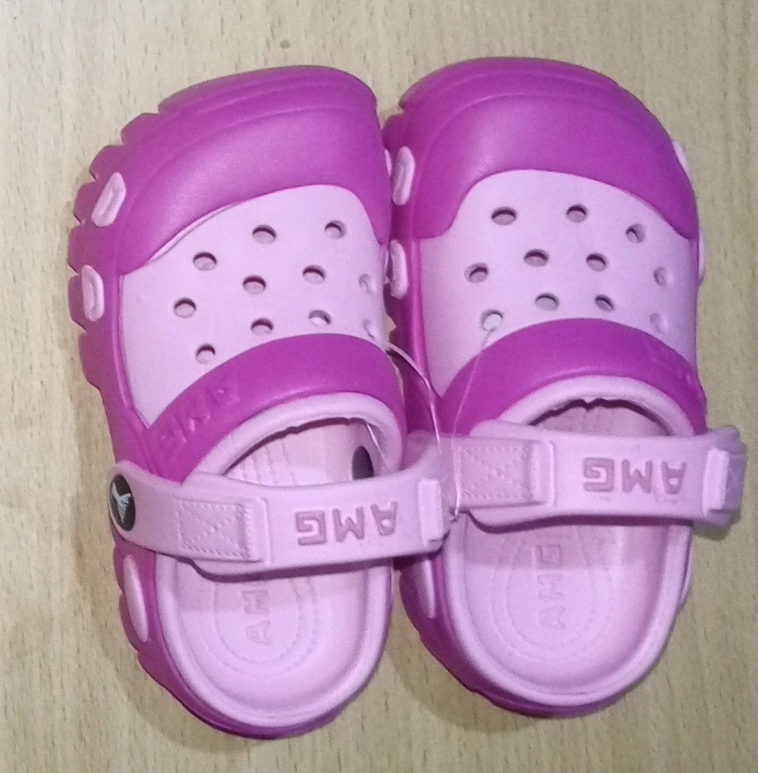 Pink Summer Baby Boys Girls Hole Shoes Sandals Soft Bottom Non-slip Kid Accessory Children Foam Slip-On Breathable Slippers