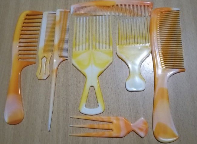8Pcs Fine-Tooth, Wide-Tooth, Rat Tail and Dual-Purpose Comb.Hair Combs for Men and Women