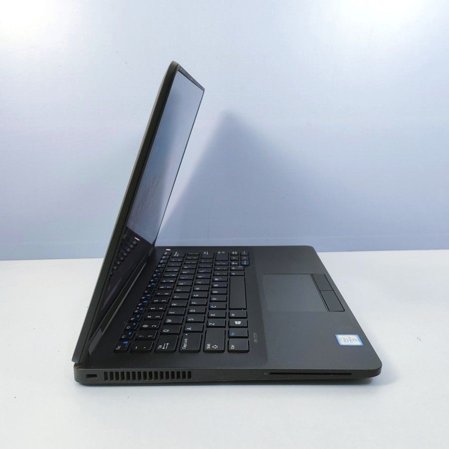 Dell Latitude E7270 6th Gen Intel Core i7 Thin & Light FHD Laptop (8 GB DDR4 RAM/256 GB SSD/12.5" (31.8 cm) FHD/Windows 11/MS Office/WiFi/Bluetooth/Webcam/Integrated Graphics)