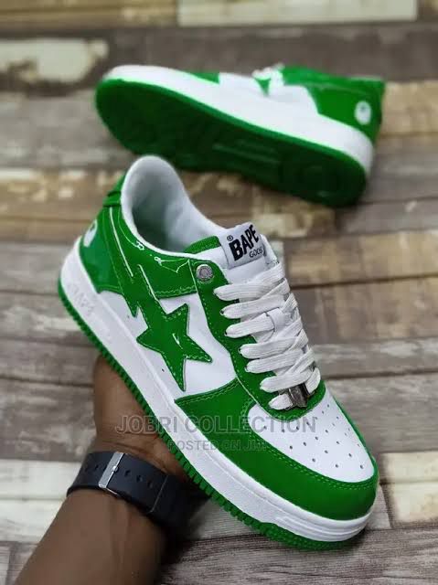 Classic Bape Star Breathable Mens Womens Shoes Comfortable Unisex Lace Up Sneakers Fashionable Ladies and Gentlement Generic  Shoes