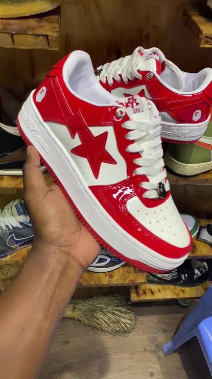 Classic Bape Star Breathable Mens Womens Shoes Comfortable Unisex Lace Up Sneakers Fashionable Ladies and Gentlement Generic  Shoes
