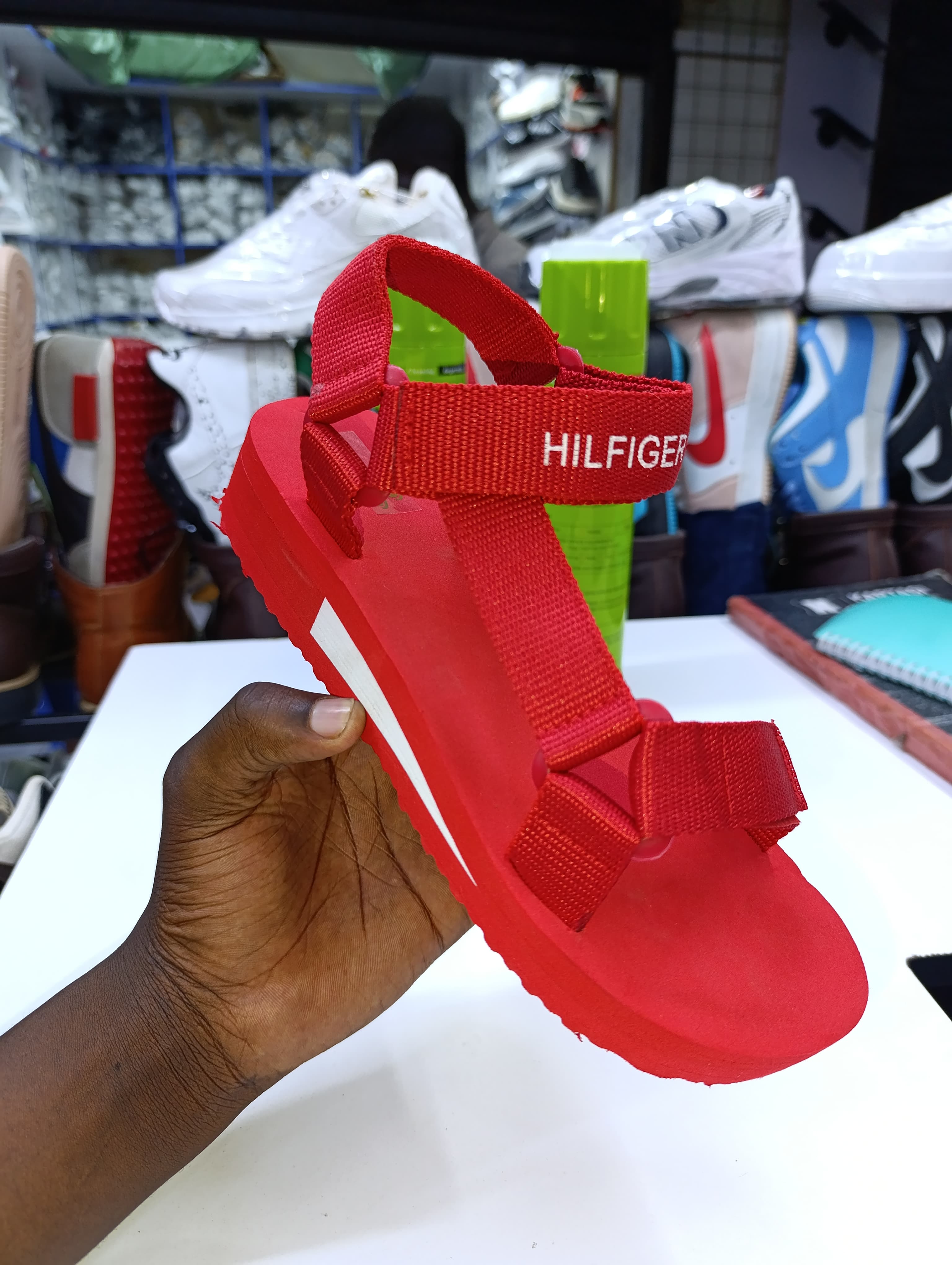 Quality Tommy Hilfiger Sandals Ladie's Summer Slides Rubber Sole New Women Sandals and Slippers Men's Sandals Adult Beach Open Shoes Non-slip Open-toe Sandals