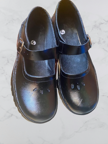 New Arrival Children Girls Ladies Women Black Back to School Pure Genuine Leather shoes,with an easy adjustable strap fastening,comfortable and chic, available in all sizes