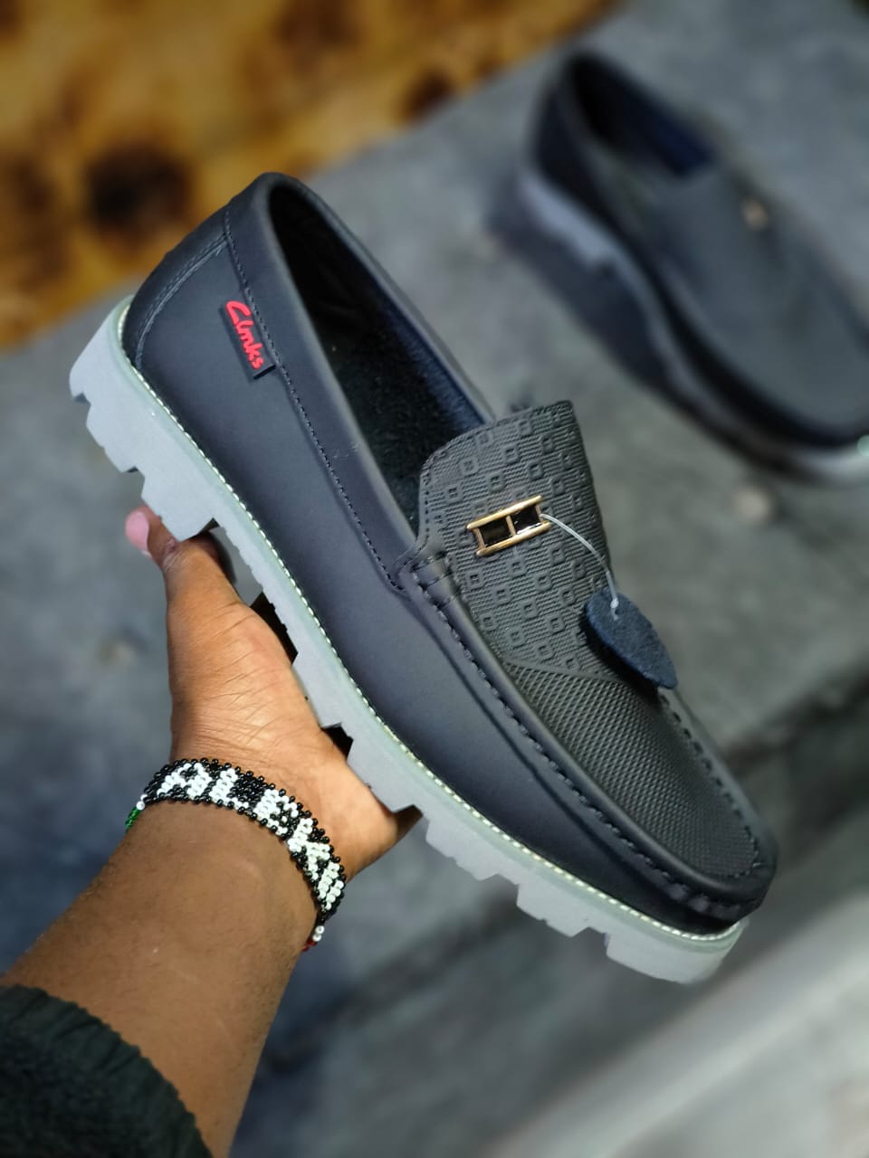 Premium Quality Timberland Casual Loafers Standard leather Casual  Mens and women's Sneakers Unisex Comfortable Shoes Low Cut Girls and Boys Sports Shoes