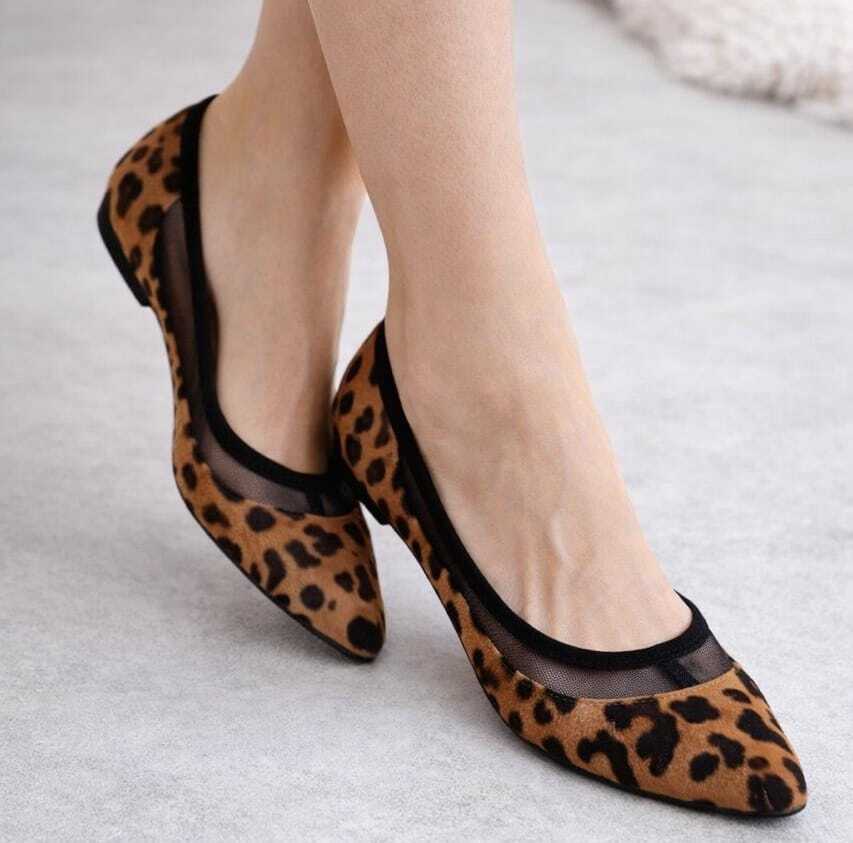 Leopard Print Pointed-Toe Ballet Flats with Sheer Mesh Panel .Chic Lightweight Slip-On Shoes for Women, Fashion-Forward Comfort for Office, Casual & Everyday Wear