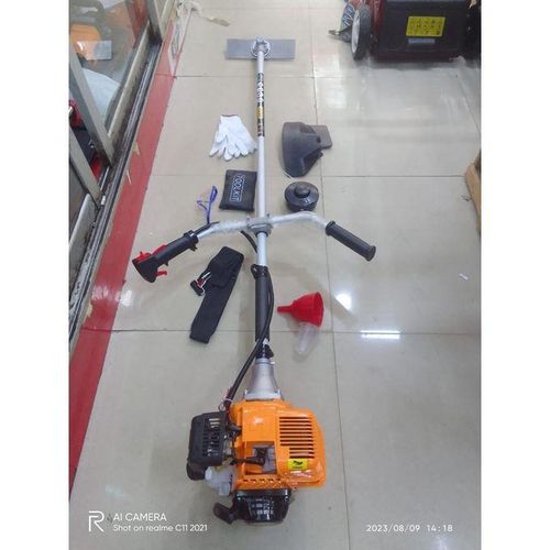 Dera Commercial 4 Stroke Grass Cutter Machine
