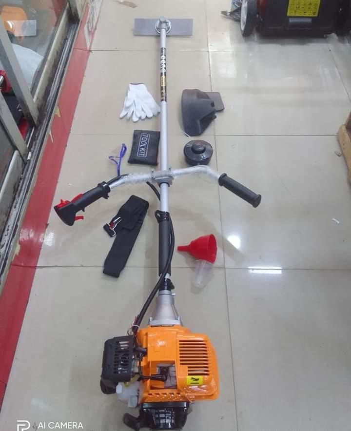 Heavy Duty Brush cutter 4-stroke