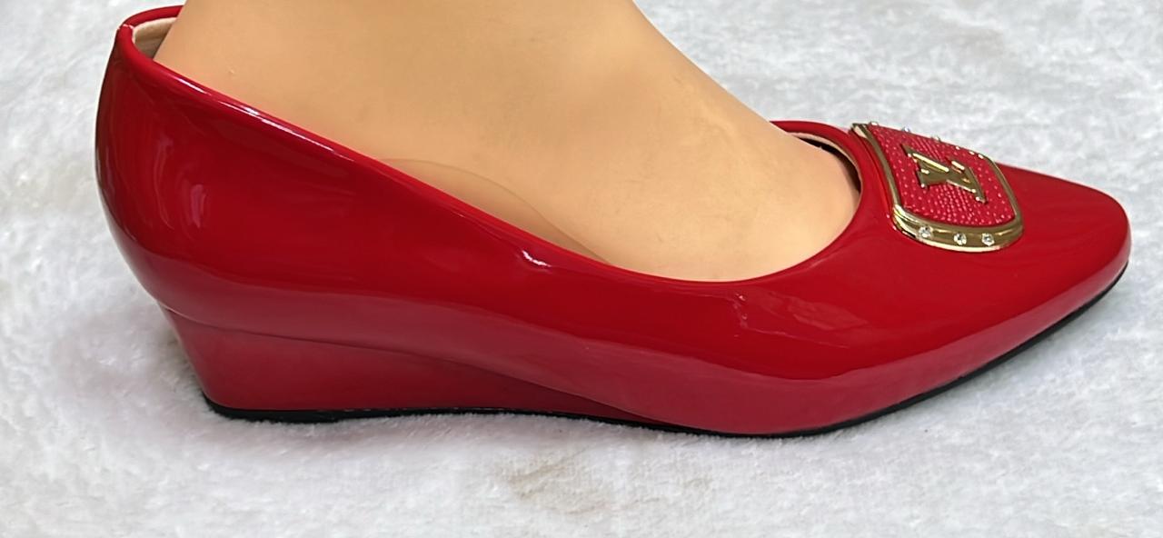 CLEARANCE SALE OFFER ⚡⚡New Arrival 🔥  Quality 🔥 Victorious Flat wedge Heels 🔥🔥 high quality 🧨💥 Women Shoes women shoes🔥