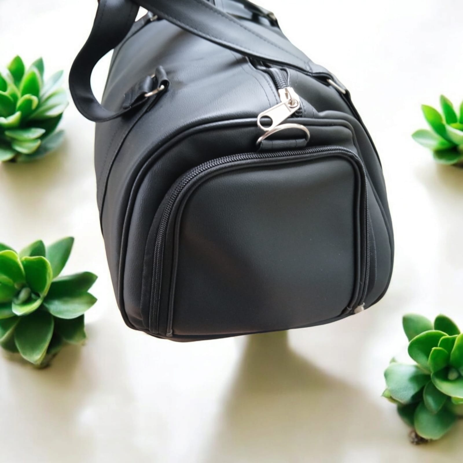 💥NEW ARRIVALS 💥 Large Fitness Gym Sports Bag,Travelling Duffel Bag, Weekender Duffle Bag 🔥 with Shoes Compartment 🔥