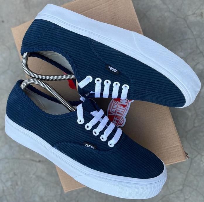 NEW ARRIVALS⚡️💯 Quality Vans Unisex corduroy Vans 💥⚡️fashion unisex vans