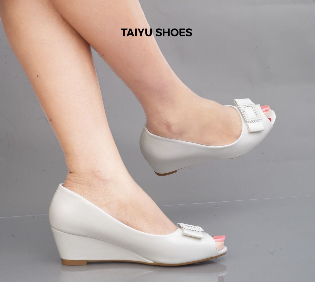 TAIYU OFFICIAL ⚡️🔥 leather ladies wedge Heels  high quality 💯Women Shoes women official wedge shoes🔥💥