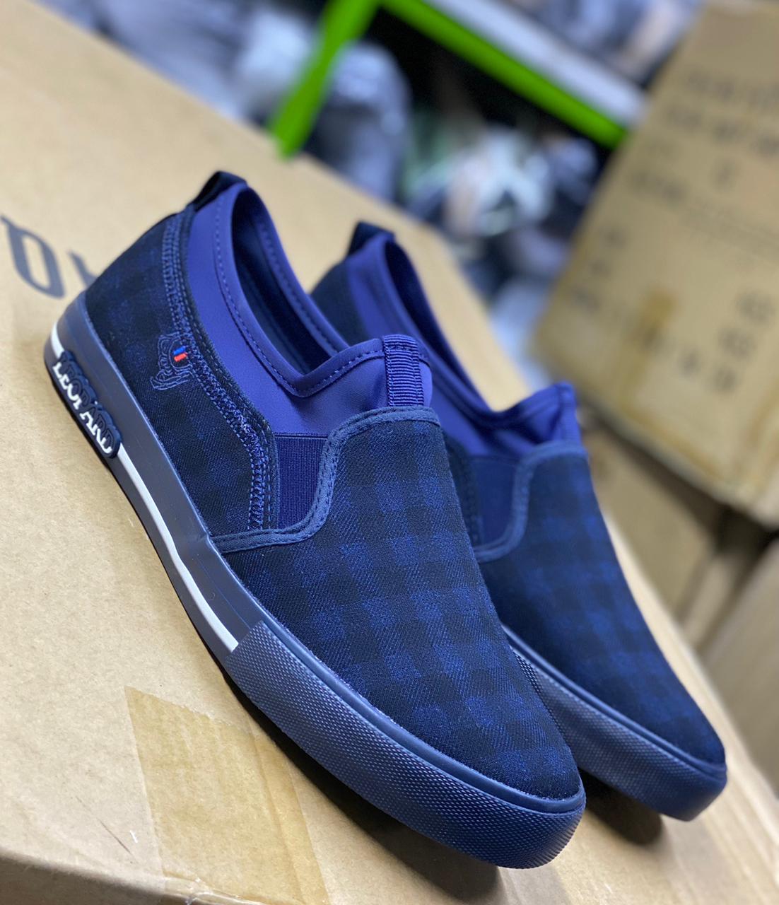 fashion official men`s leopard rubber shoes