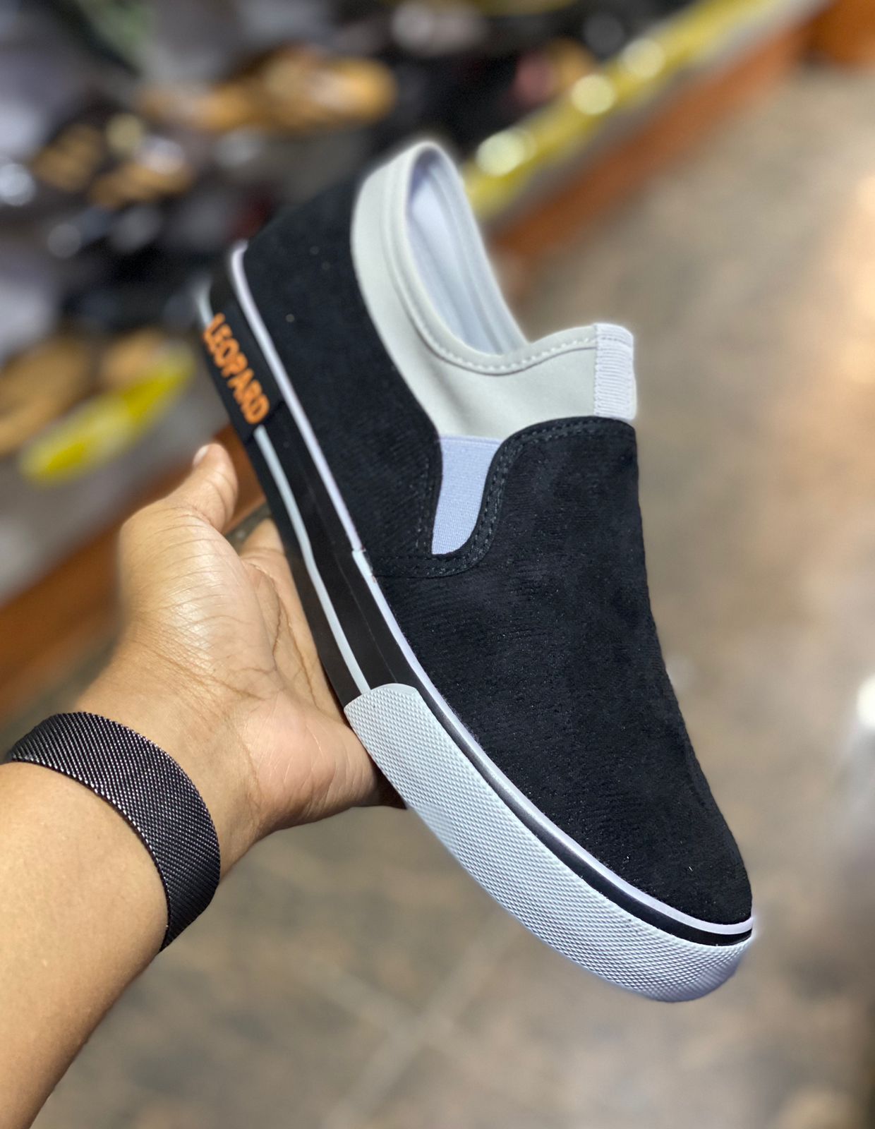 fashion official men`s leopard rubber shoes