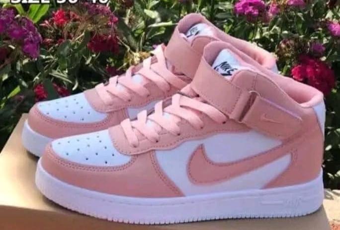 ORIGINAL CLASSIC Airforce 1 GIRLS HIGH CUT quality Air force 1 poisonous ladies shoes ⚡ High quality unisex sneakers⚡ 🔥❤️‍🔥 very cute looking 🥰unisex Airforce 1 shadow women/men original sneakers⚡✨