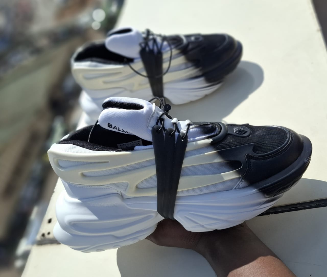 Bal.main Shoes‼️‼️‼️ORIGINAL⚡ NEW ARRIVAL ⚡LATEST⚡ High quality original fashioned men's  🥰 unique sneakers available pure drip for that touch of fashion