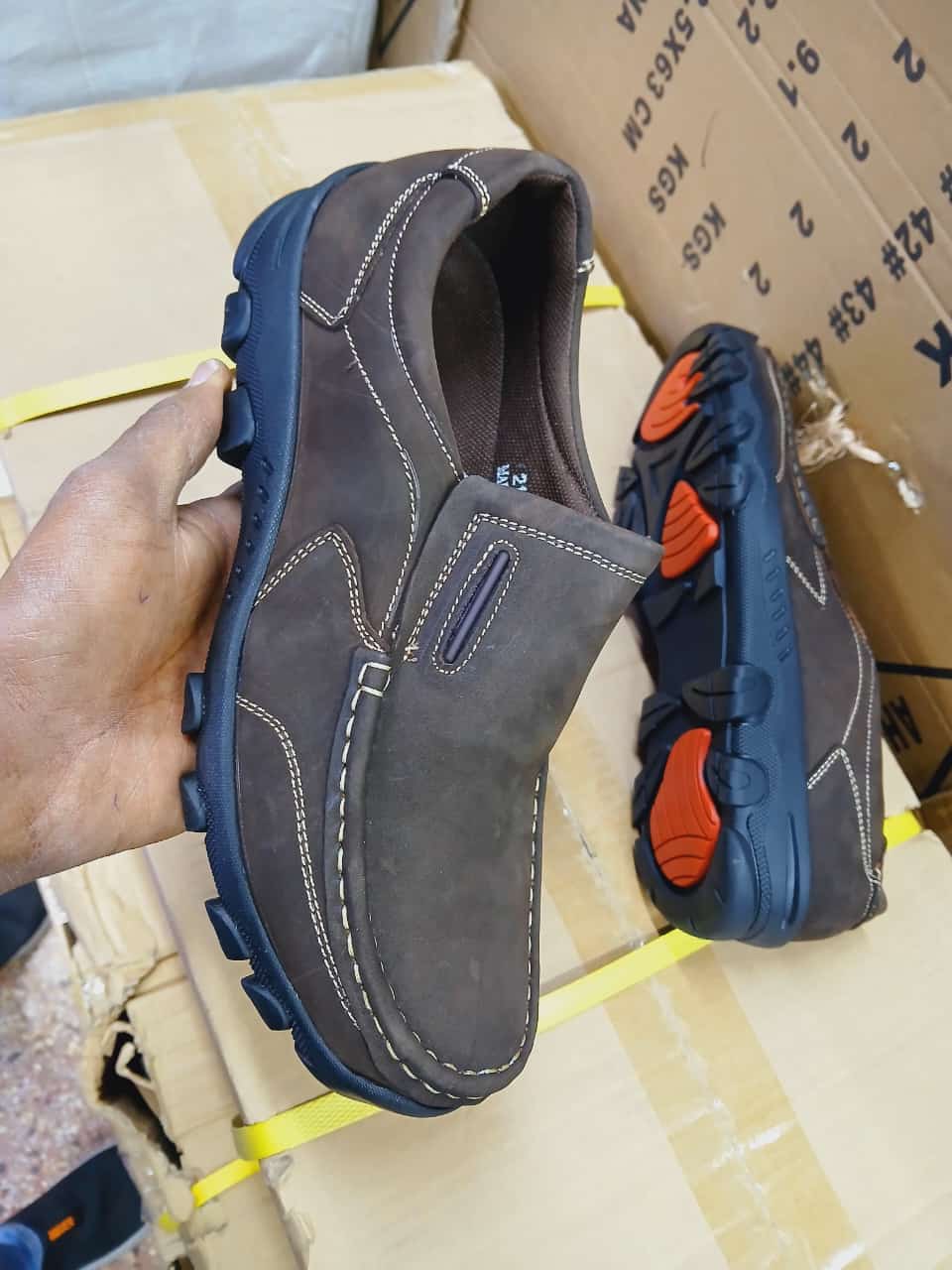 Fashion Men's Laceless 🫶⚡All-terrain outdoor smart casual 💥👌Anti-slip soft soled casual leather loafers 🔥