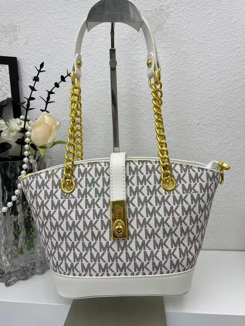 Quality💯 fashion ladies luxury handbags🔥🔥