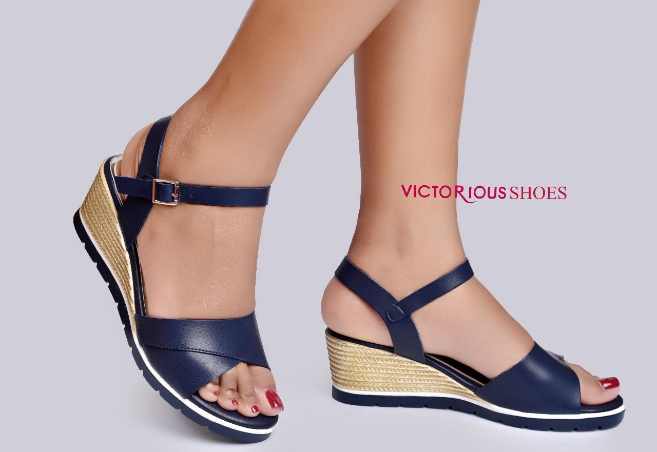 👡 Victorious Stylish Women’s Wedge Sandals ✨ – 🌸 Elegant Cross-Strap Design with Adjustable Buckle | 💃 Comfortable Platform Heel for All-Day Wear | 🏖️ Perfect for Casual, Office & Weekend Outfits