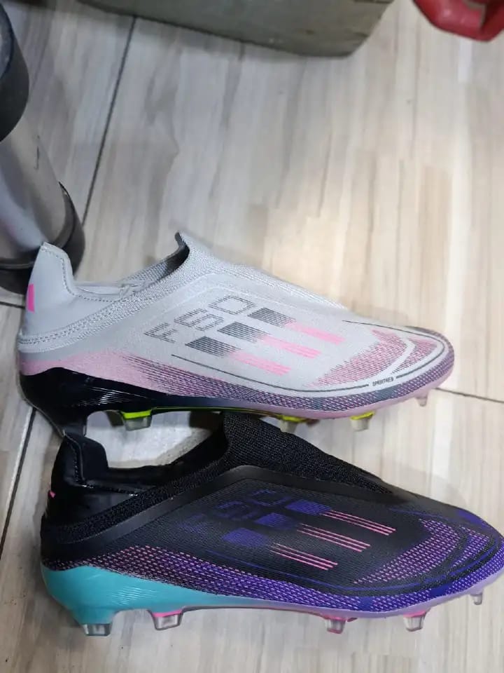 High Quality Predator Football Soccer boots🔥🔥🔥🔥🔥 A very good Quality and very comfortable