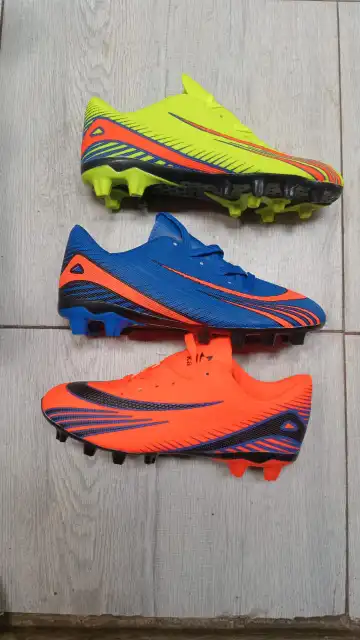 ⚽🔥 Speed Football Boots – Light, Fast & Game-Ready 🔥⚽Turn heads on the pitch with these high-performance football boots designed for speed, control, and style💨✔ Lightweight