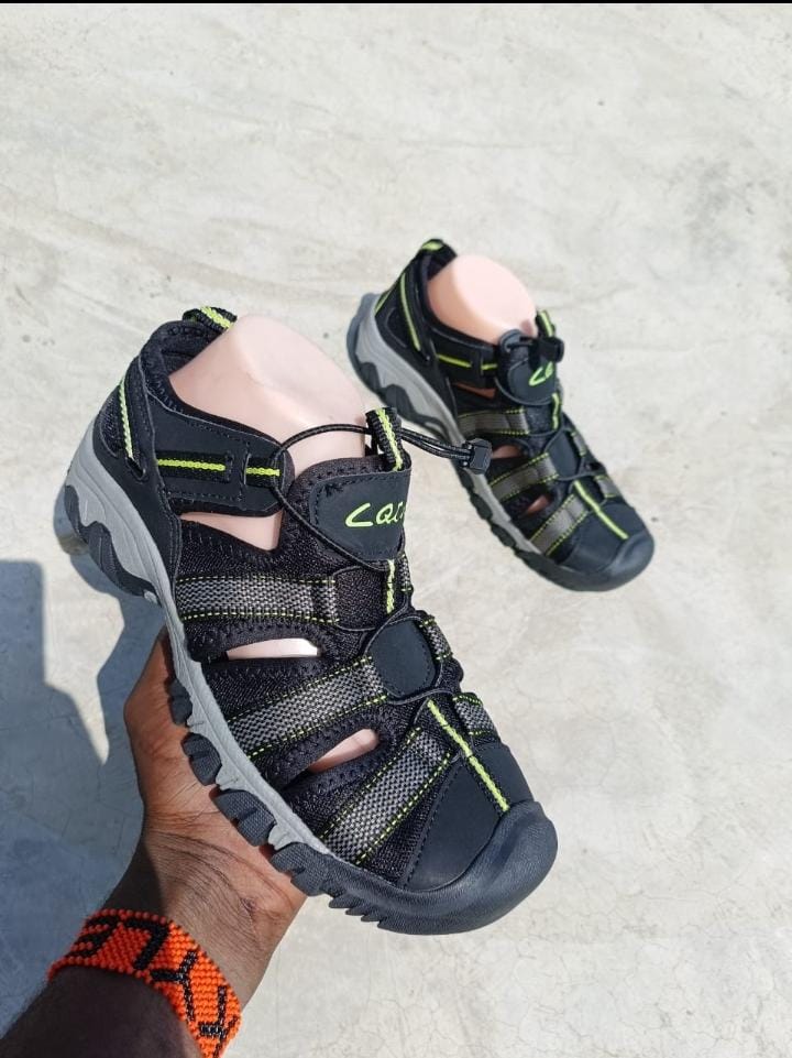 👟✨ CAT Men’s Open Leather Sandals (Adult) Upgrade your everyday footwear with these CAT (Caterpillar) open leather sandals—built for durability, comfort, and rugged style
