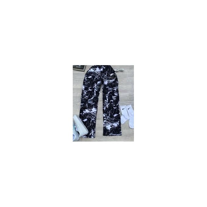 New arrival HIGH QUALITY Classy &  Stylish Trendy Cargo/Mummy-Style Denim Trousers  for Ladies