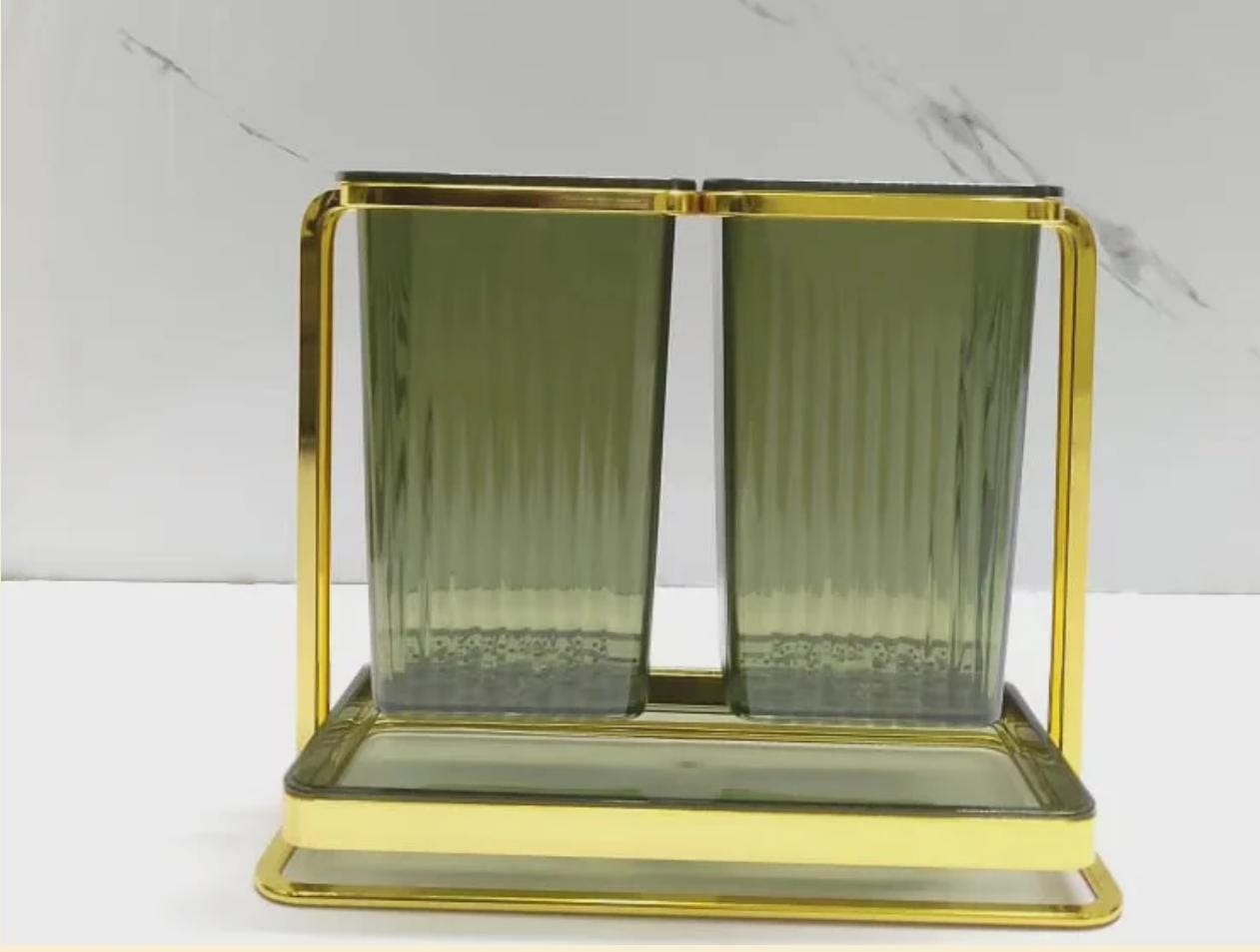 Double cutlery organizer2-Layer Kitchen Utensil Storage Rack Keep your kitchen neat and well-arranged with this Double Cutlery Organizer