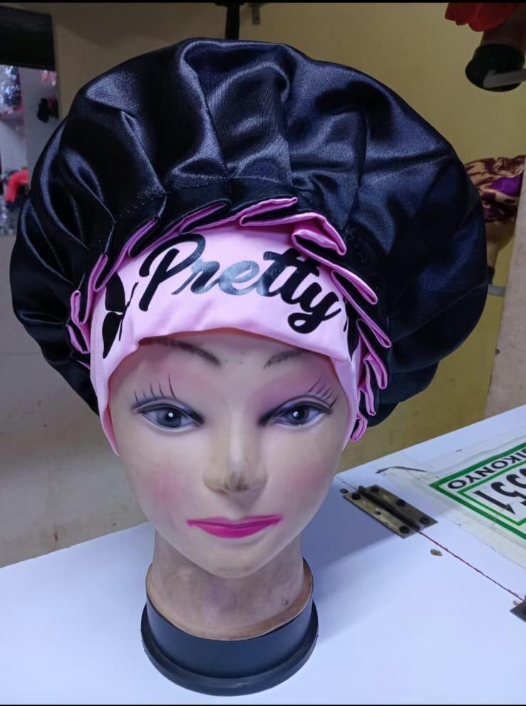3in1 bonnet (can be worn both sides and has extension which is very comfortable)