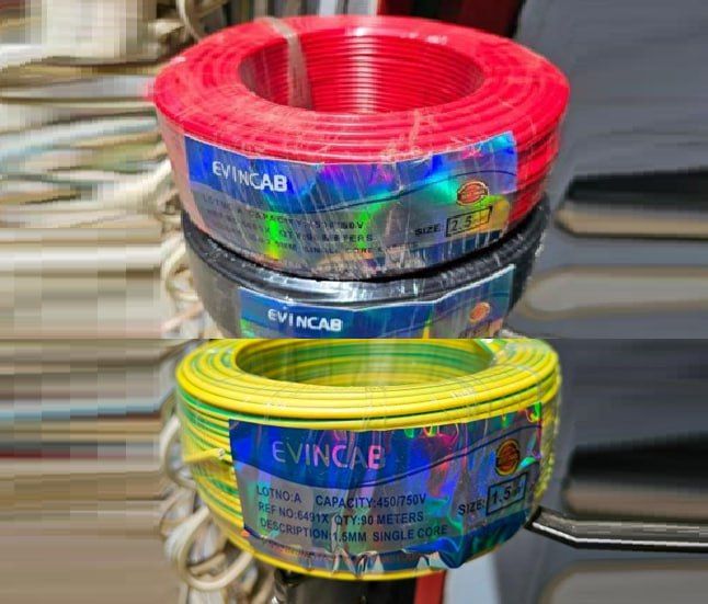 Evincab Single Core 2.5 MM Electrical cable, 90m Roll with Load Capacity of 450/750Volts