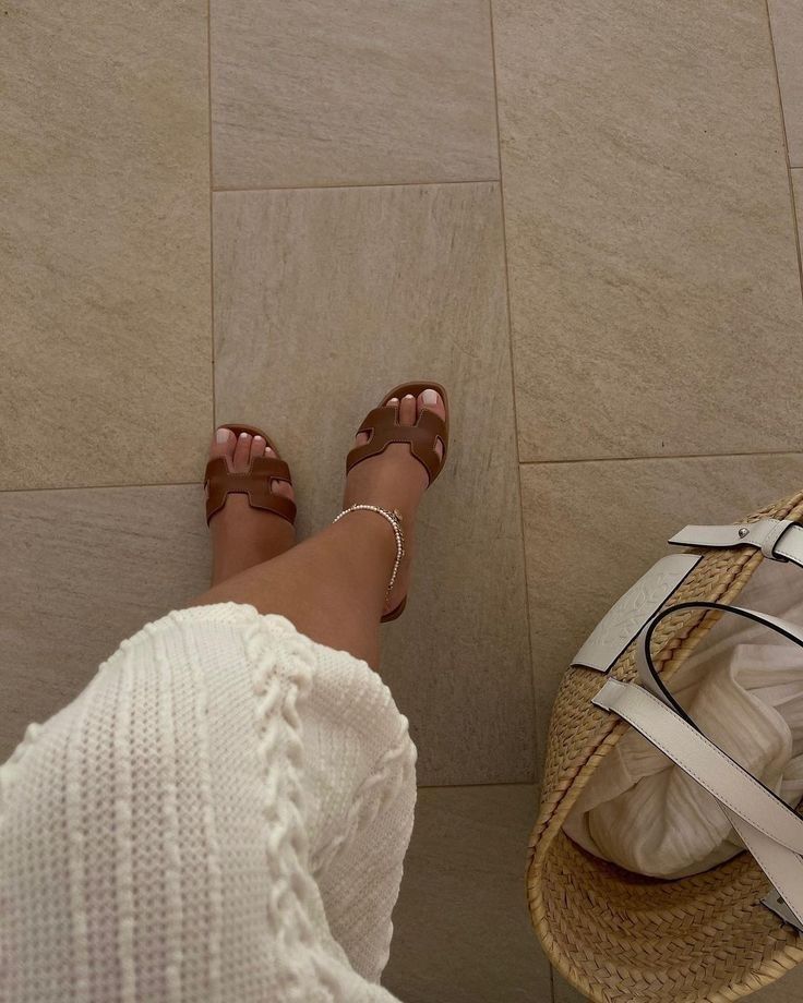 Flat Sandals With Beach Shoes Velcro Platform Casual Sandals Women's Sandals Fashion  Flat Sandals With Beach Shoes Velcro Platform Casual Sandals Women's Sandals Fashion  Flat Sandals With Beach Shoe