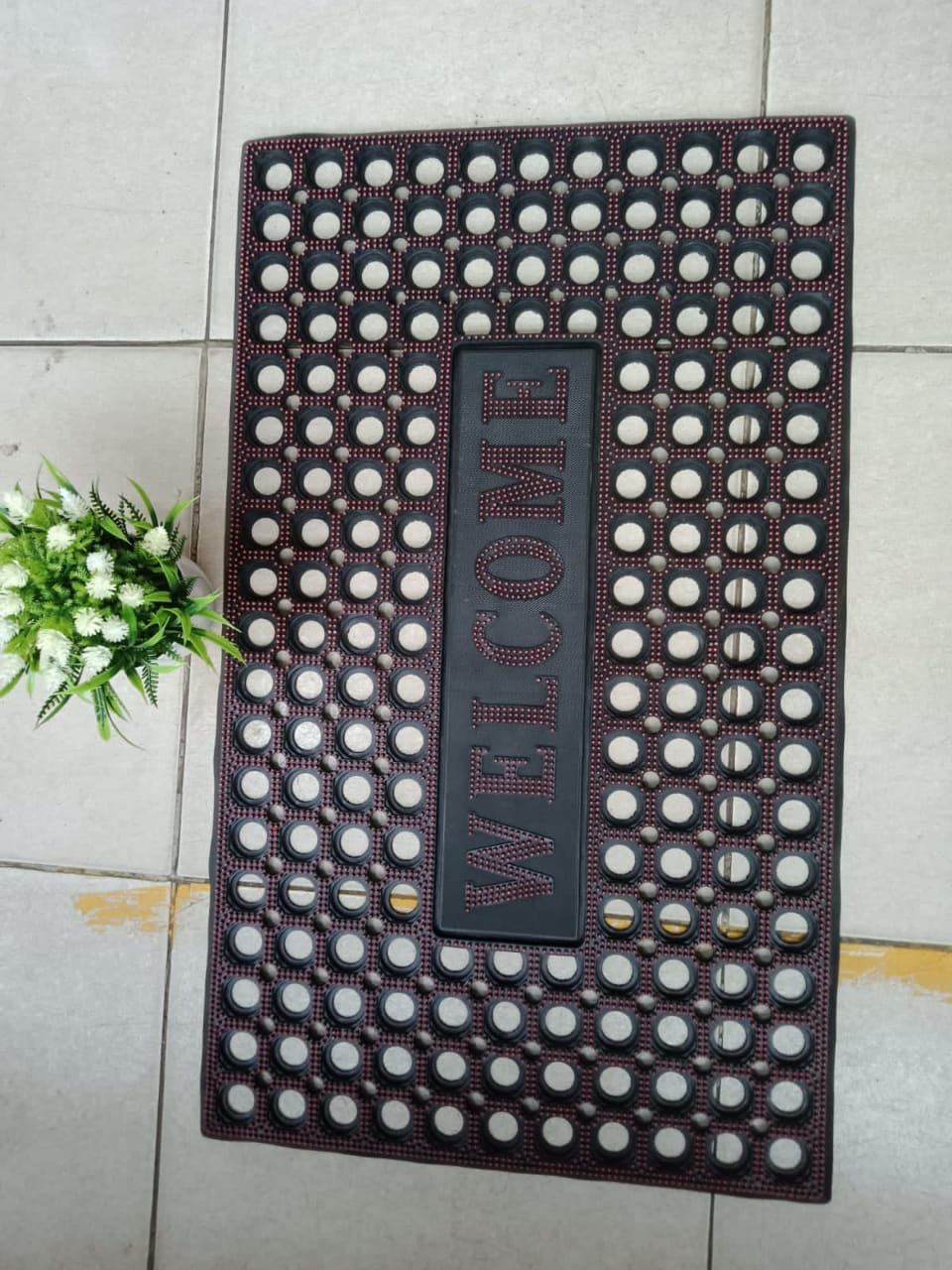 Heavy plastic square home door mat