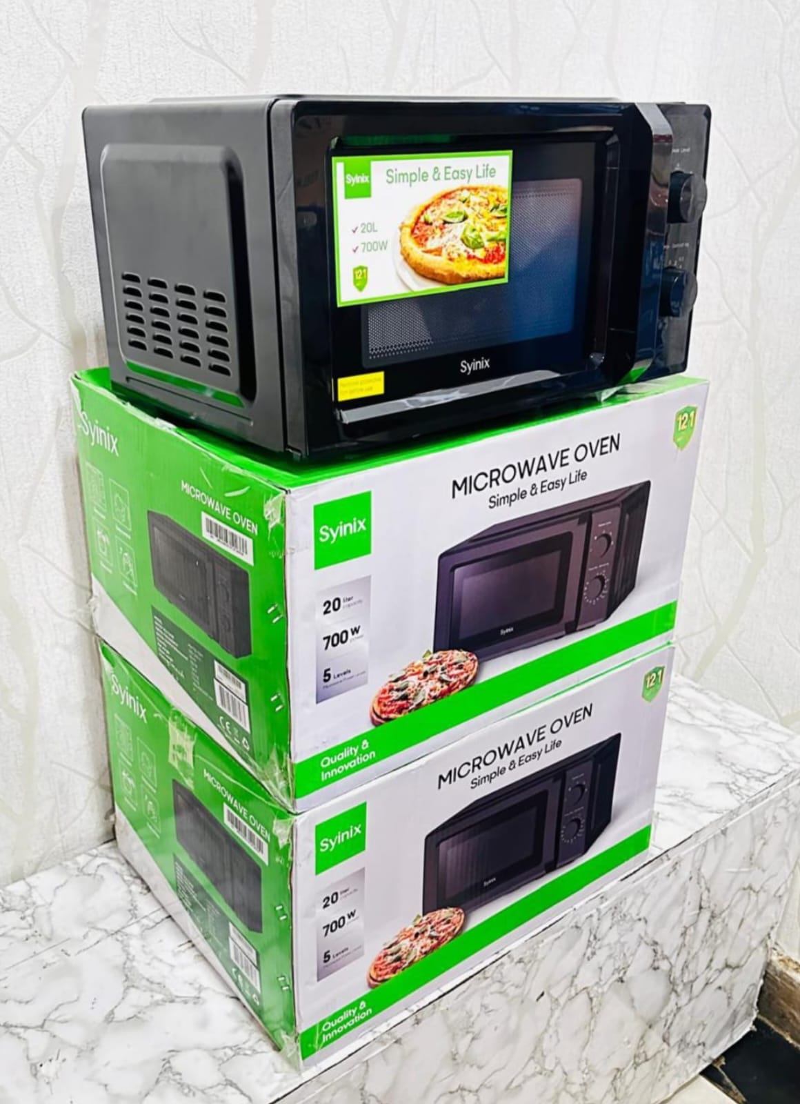 Kilimall special offer!!Syinix 20 litres microwave oven,6 Auto Cooking Settings, Child-Lock Technology, Kitchen Essentials for the Countertop, Dorm Room or Apartment, Stainless Steel