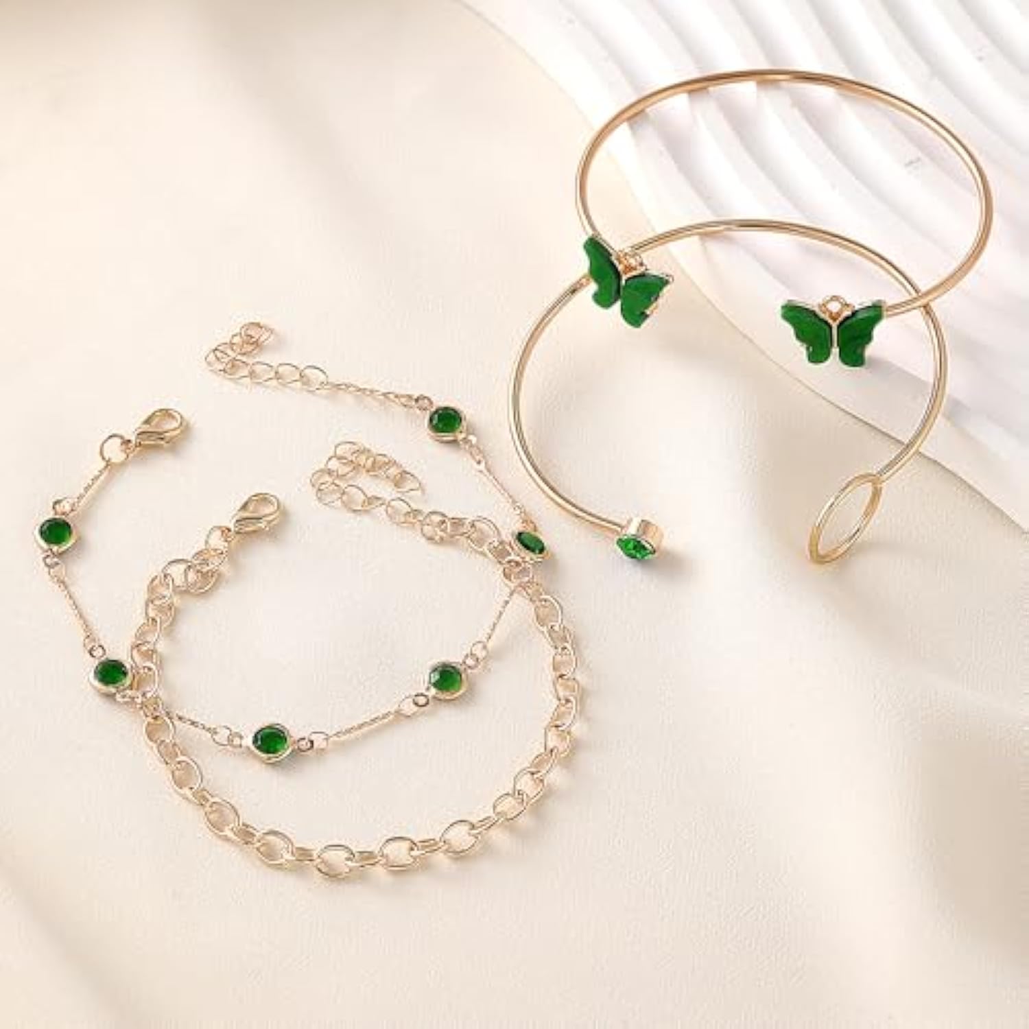 UPHUI 4PCS Women's Jewelry Bracelet Connection Exquisite Butterfly Gold Bracelet Women's Fashion Colorful Water Diamond Butterfly Bracelet Set Women's Layered Stacked Chain Bracelet