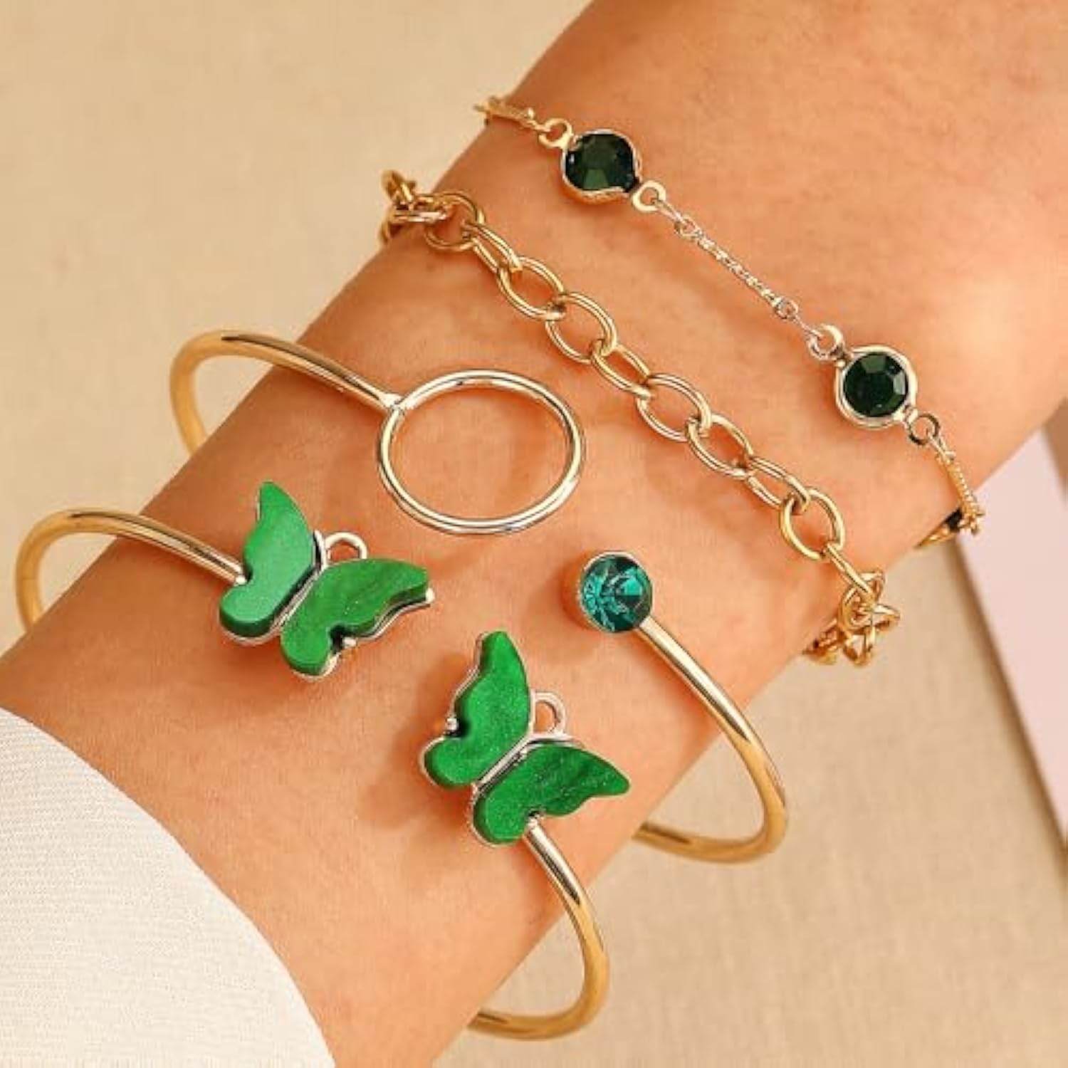 UPHUI 4PCS Women's Jewelry Bracelet Connection Exquisite Butterfly Gold Bracelet Women's Fashion Colorful Water Diamond Butterfly Bracelet Set Women's Layered Stacked Chain Bracelet