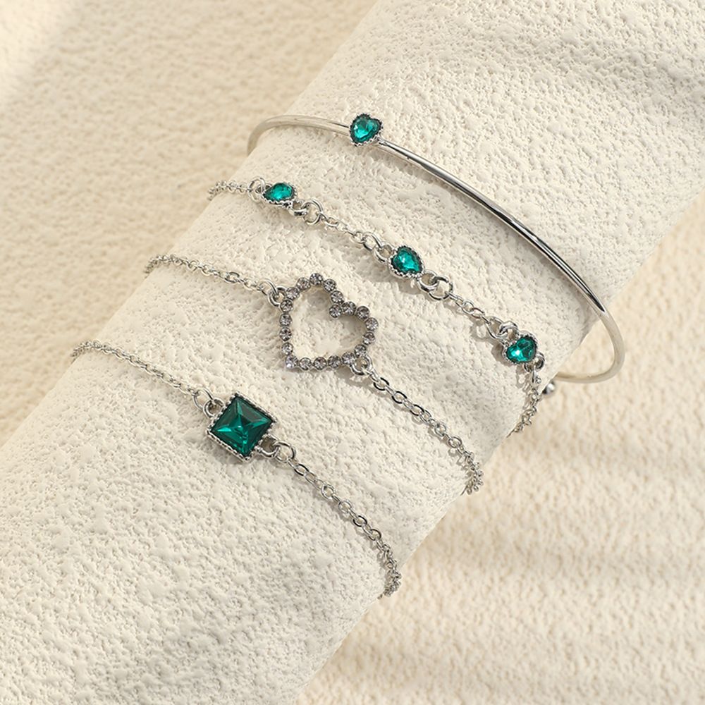 UPHUI 4PCS Women's Gold Bracelet Set Punk Layered Stackable Gold Bracelet With Open Cuffs Wrapped Bracelet Chain Ankle Chain Suitable Emerald inlaid with diamonds For Girls' Fashion Jewelry