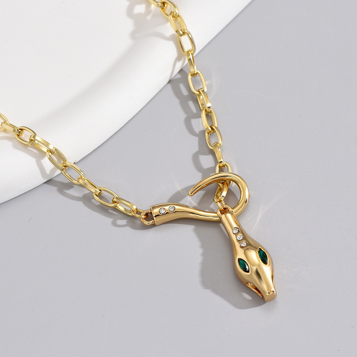 UPHUI Ladies' Golden Snake Necklace Silver Snake Pendant Necklace Layered Serpentine Necklace Square Crystal Haoshi Ladies' Serpentine Gold Necklace Fashion Necklace Exquisite Snake Jewelry