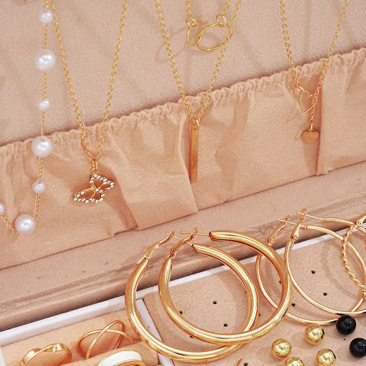 85PCS Multi piece jewelry set