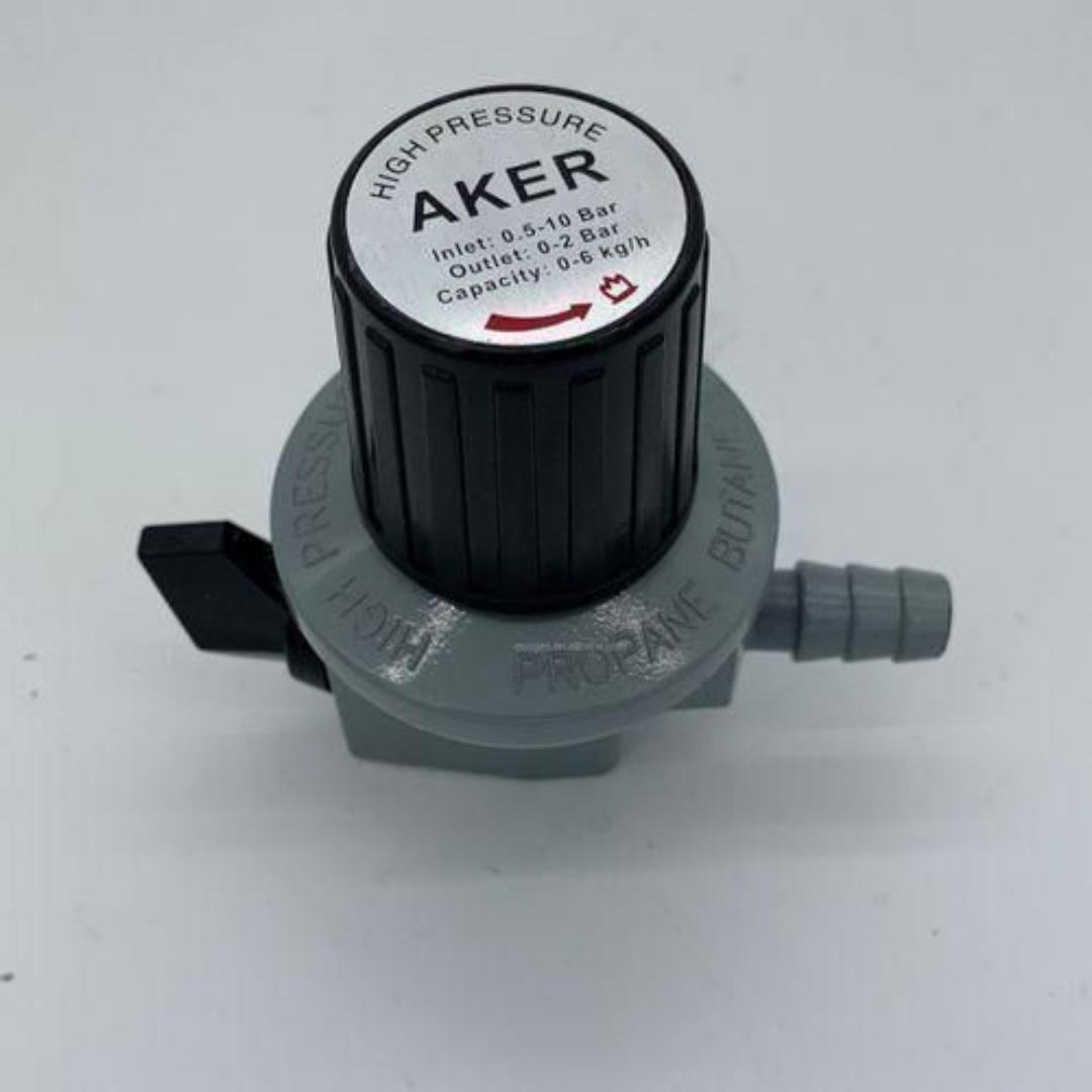 High pressure regulator