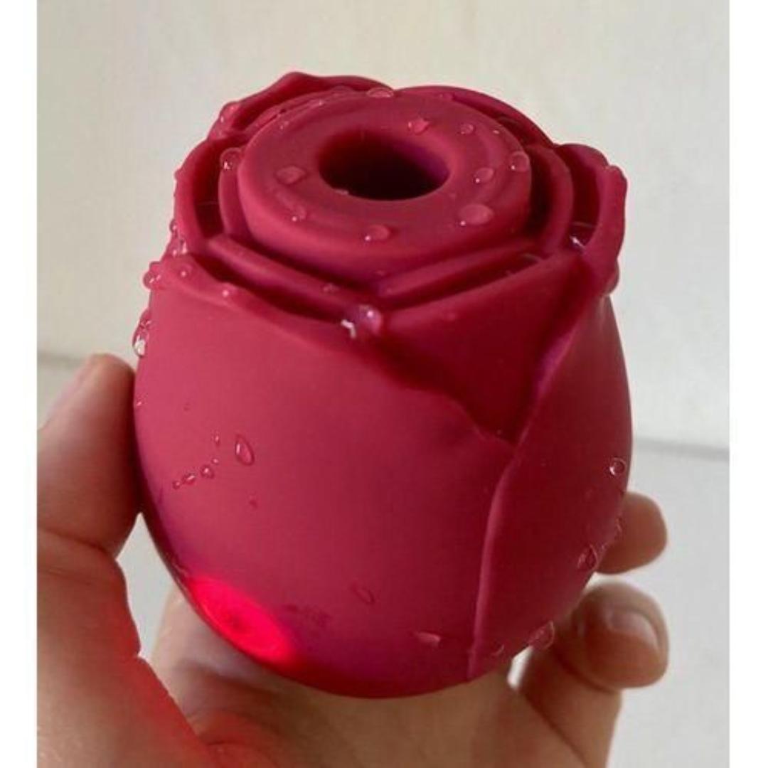 Womens Rose Clitoris Sucking Vibrator Nipples Sucker Oral Stimulator Powerful Rechargeable Adult Compact Foreplay Sex Toy For Girlfriend Wife - image 3