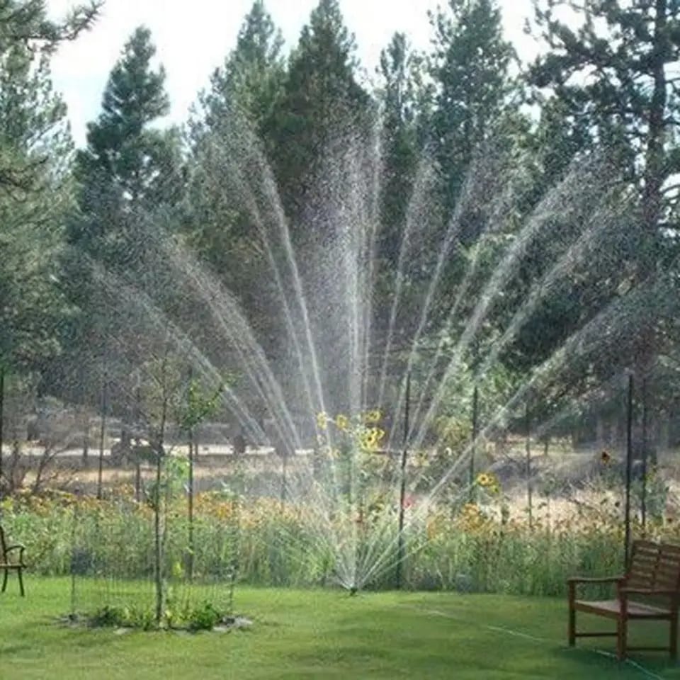 [ THE PERFECT CHOICE !!! ] Single Brand New Elegant High Quality Home and Outdoor 360 Degrees automatic Garden sprinkler for watering grass lawn rotary nozzle rotating sprinkler