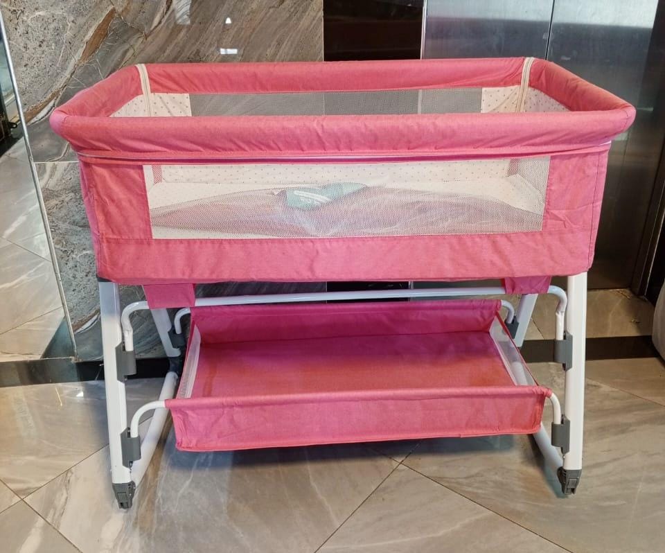 [ KILIMALL AMAZING OFFERS🤩🤩✨...DON'T MISS OUT  !!! ] Single Classy Affordable Brand New High Quality ✓Co-Sleeper .Designed With Durability and Functionality
