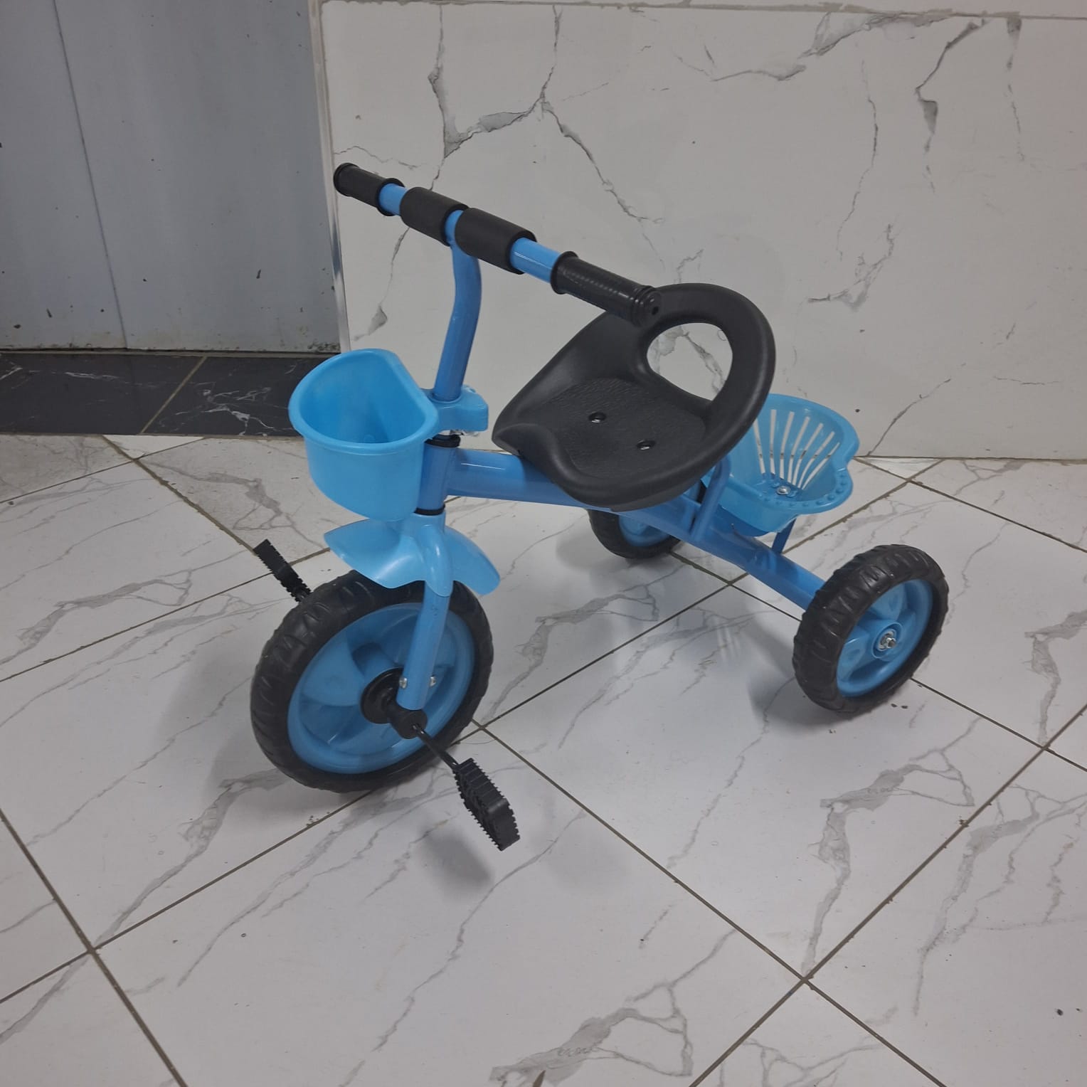 [🔥KILLIMALL BEST PRICES ONLY 🤩🤩✨ !!! ] 1 Pc Classy Brand New Very High Quality Stylish and Luxurious Tricycle Age ( 1-4 Yrs ) at Affordable Price. Desiring To Serve the Best Experience✨👌