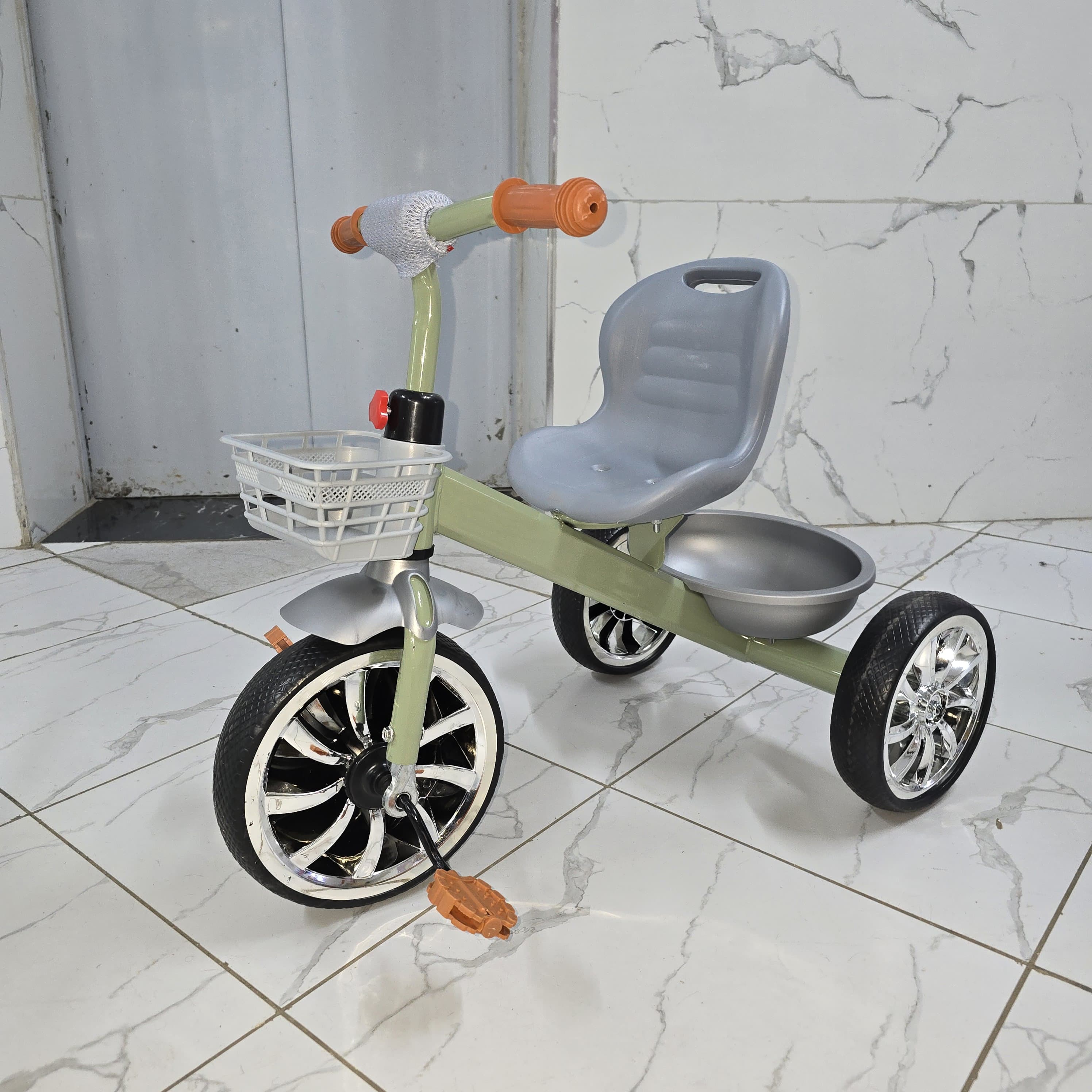 [🔥KILLIMALL BEST PRICES ONLY 🤩🤩✨ !!! ] 1 Pc Classy Brand New Very High Quality Stylish and Luxurious Tricycle Age ( 1-4 Yrs ) at Affordable Price. Desiring To Serve the Best Experience✨👌