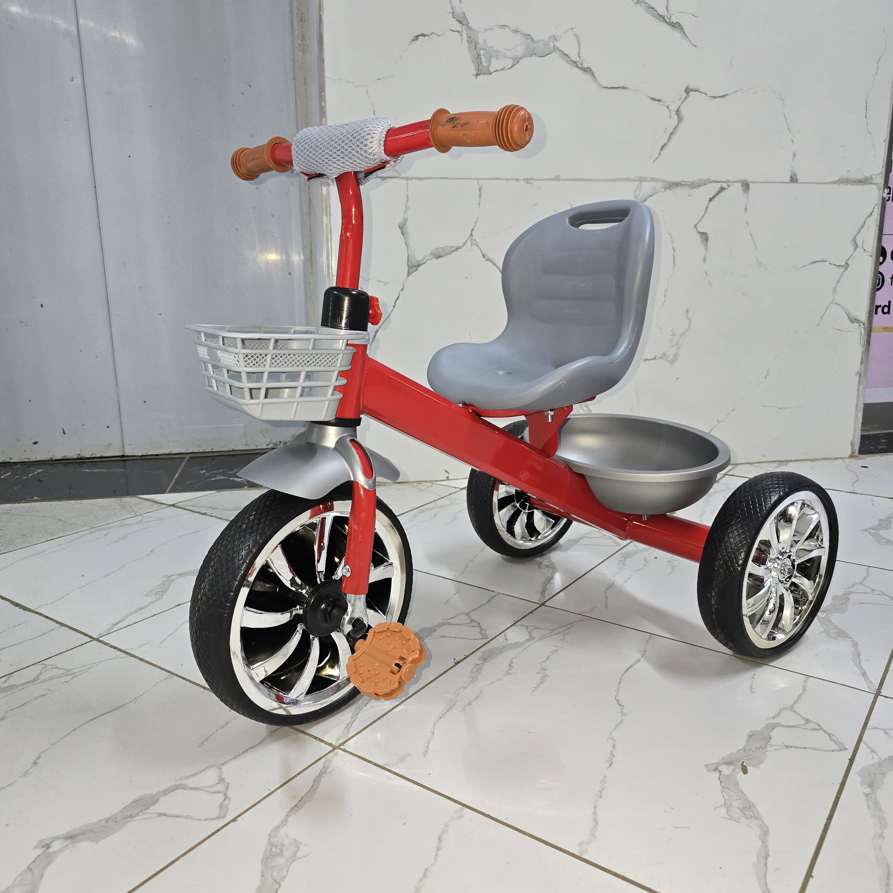 [🔥KILLIMALL BEST PRICES ONLY 🤩🤩✨ !!! ] 1 Pc Classy Brand New Very High Quality Stylish and Luxurious Tricycle Age ( 1-4 Yrs ) at Affordable Price. Desiring To Serve the Best Experience✨👌