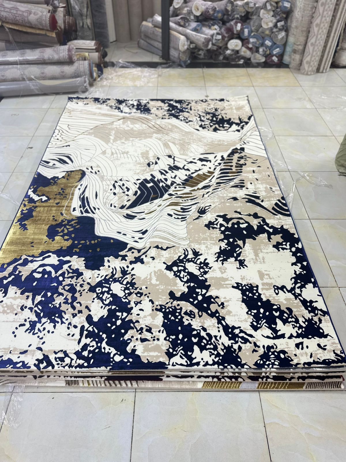 🔥 KILIMALL AMAZING OFFER JUST FOR YOU 🤩🤩✨ – 1pc Verona Carpet for Comfort & Style at Affordable Price 🏠