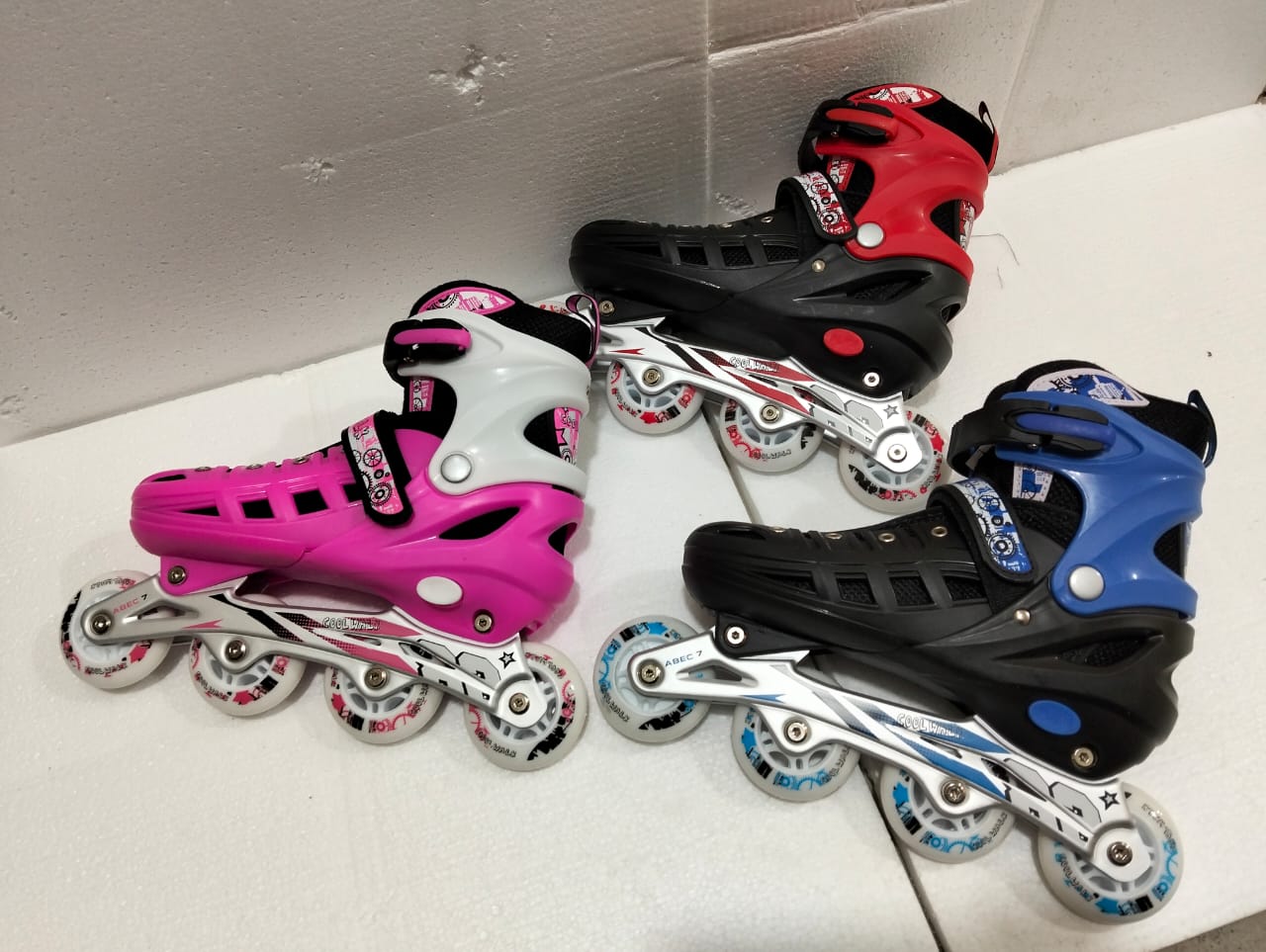 🔥 SPECIAL OFFER 🔥 1 Pair Rubber Wheels Skate Shoes – Kids & Teens Roller Sneakers